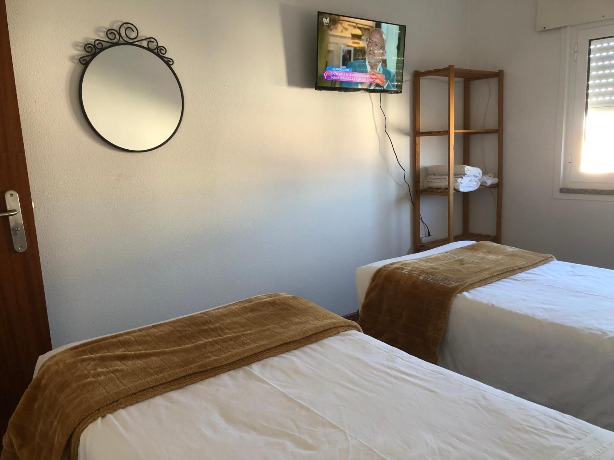 Santiago Guesthouse Авейру Экстерьер фото